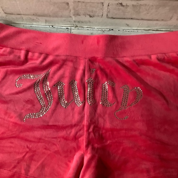 JUICY COUTURE Women’s X-Large Pink Solid Velour Active Shorts - Picture 3 of 5